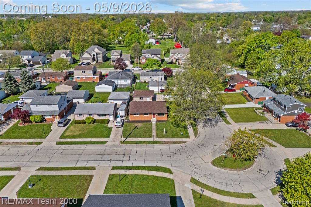 6557 Huntleigh Street, Garden City, MI — Photo 6