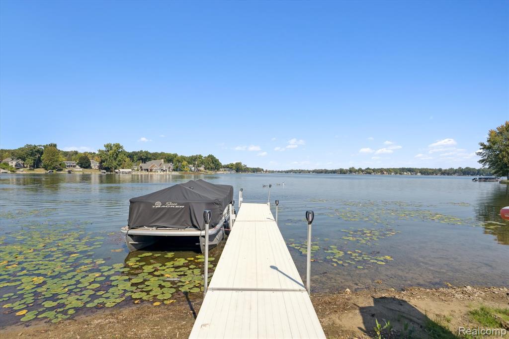 2236 Grove Park Road, Fenton, MI 48430 — Photo 34