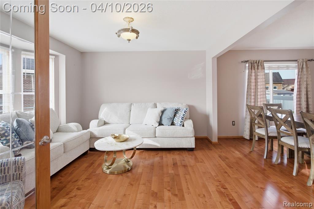 31480 Daisy Court, Rockwood, MI — Photo 3