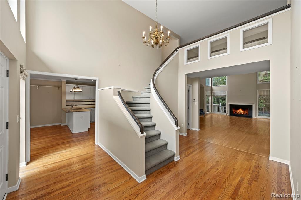 7277 Simsbury Drive, West Bloomfield, MI — Photo 5