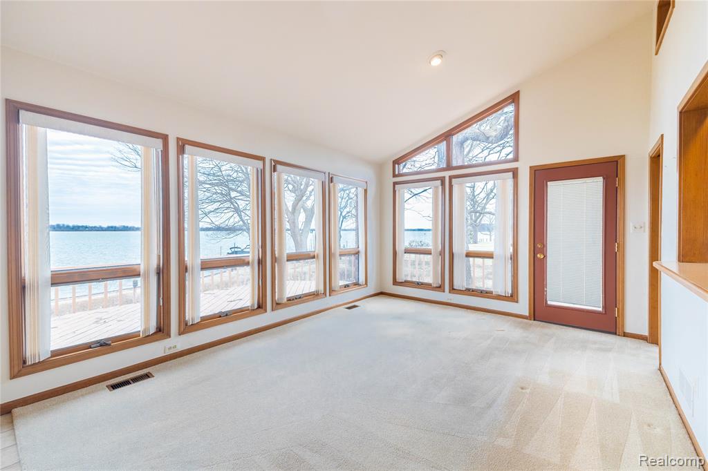 27981 Elba Road, Grosse Ile, MI 48138 — Photo 27