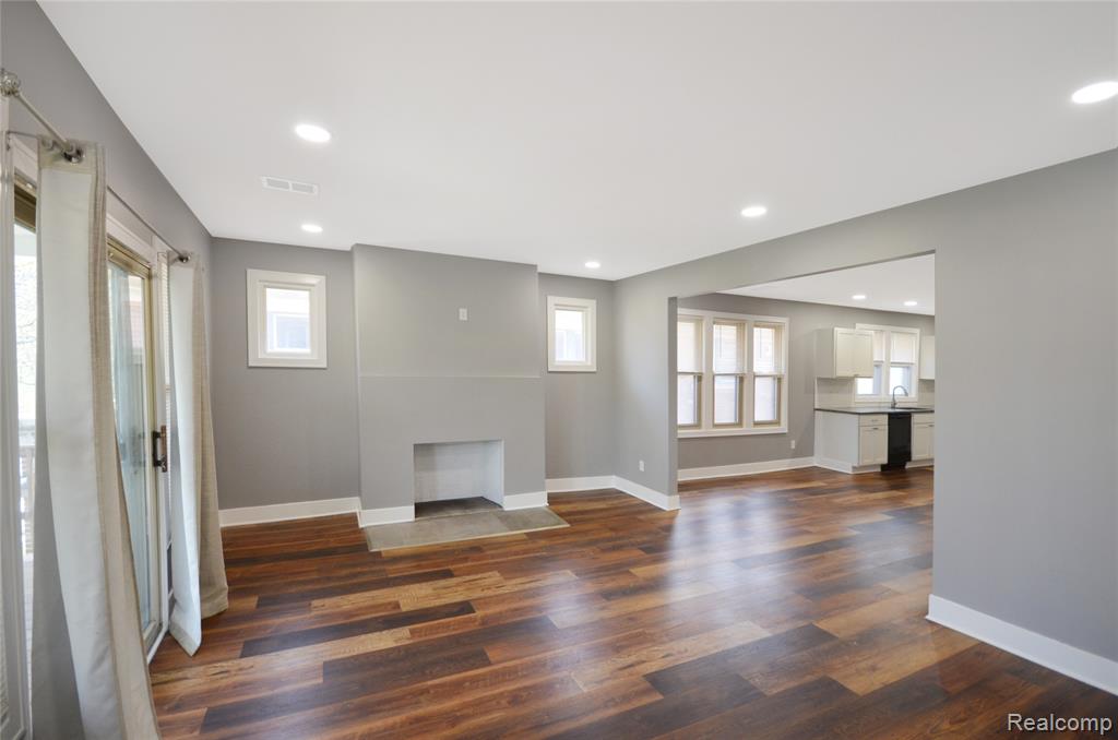 2253 Gladstone Street, Detroit, MI 48206 — Photo 23