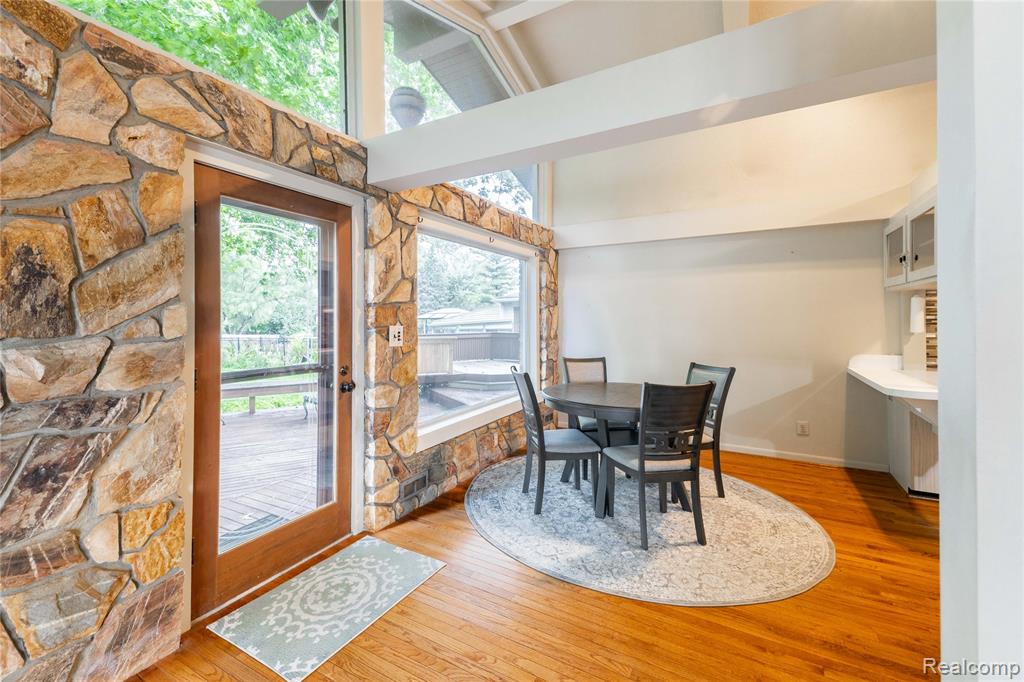 472 Riverside Drive, Wyandotte, MI 48192 — Photo 16