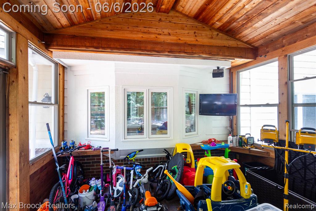 6604 College Park, Clarkston, MI — Photo 72