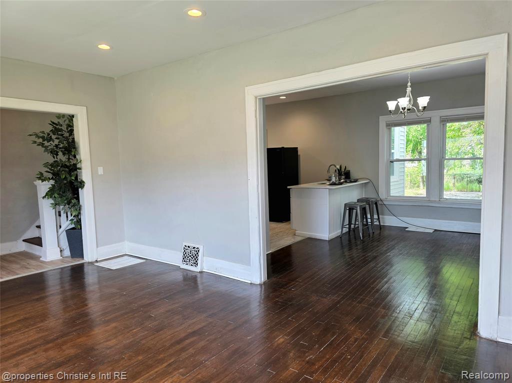 2927 Seyburn Street, Detroit, MI 48214 — Photo 8