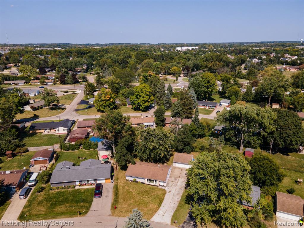 40960 MOORINGSIDE, Novi, MI — Photo 27