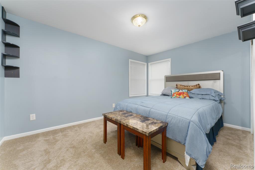 10488 W Grand River Road, Fowlerville, MI 48836 — Photo 18