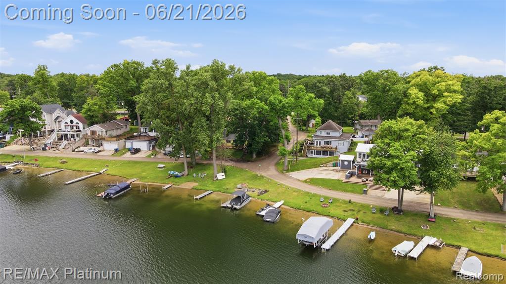 5504 Wildwood Drive, Howell, MI 48843 — Photo 25