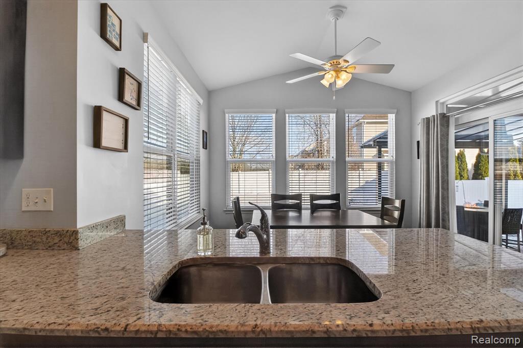 386 Fletcher Street, Wixom, MI 48393 — Photo 16