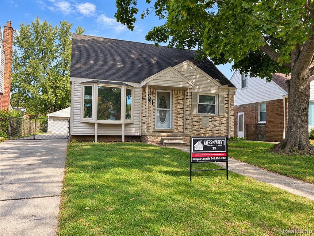 735 Fairwood Street, Inkster, MI 48141