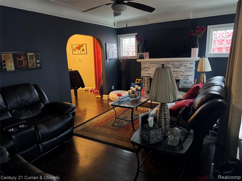 6919 Winthrop Street, Detroit, MI 48228 — Photo 2