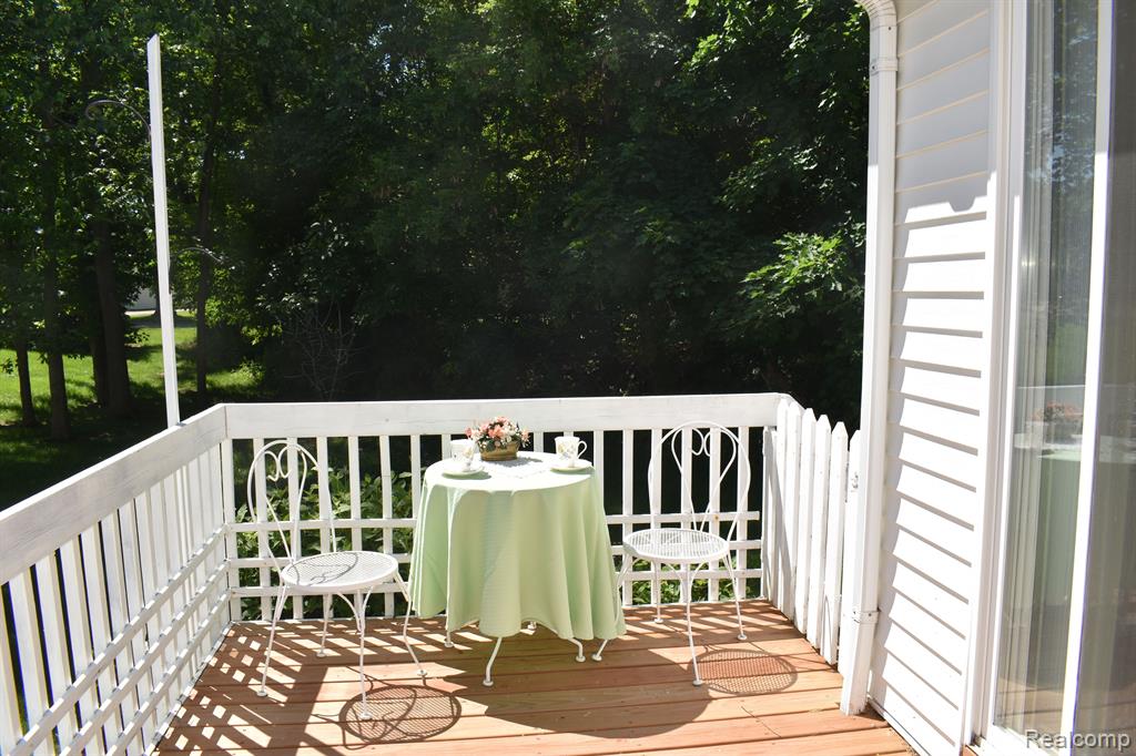 1043 CURZON Street, Howell, MI 48843 — Photo 22