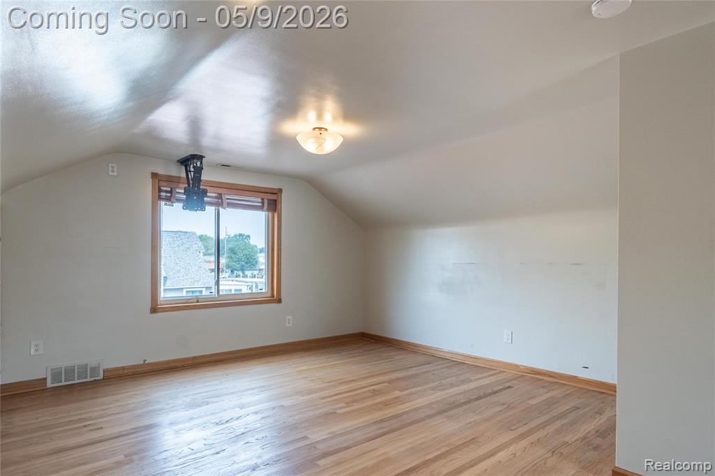 22501 Maple Street, Saint Clair Shores, MI 48081 — Photo 35