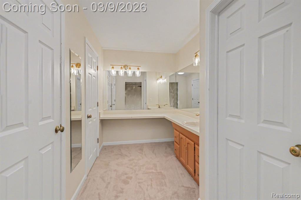4280 Woodlands, Orchard Lake Village, MI 48323 — Photo 24