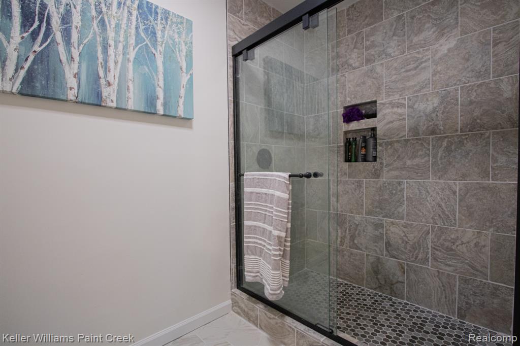 428 E Norway Lake Road, Lapeer, MI 48446 — Photo 23