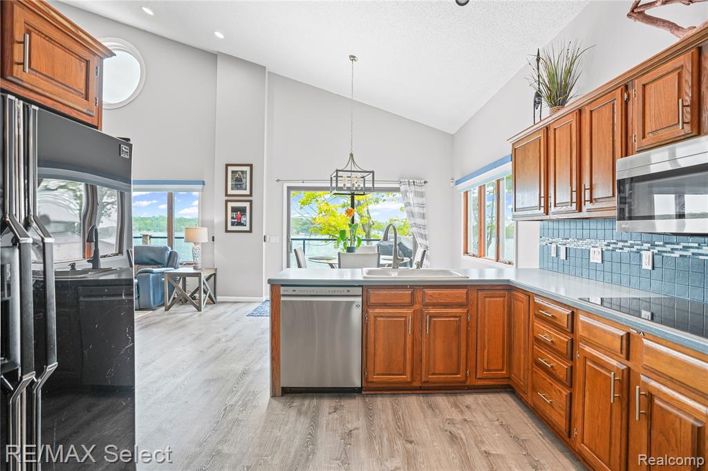 7457 Haviland Beach Drive, Linden, MI 48451 — Photo 35