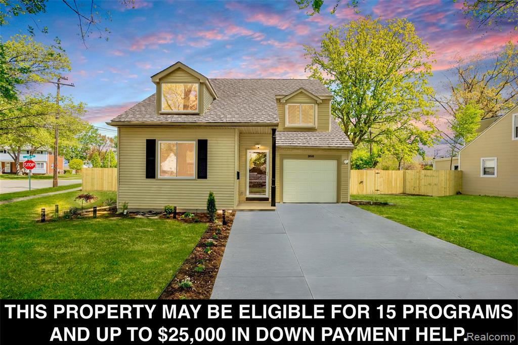 20505 Ridgemont Road, Harper Woods, MI 48225