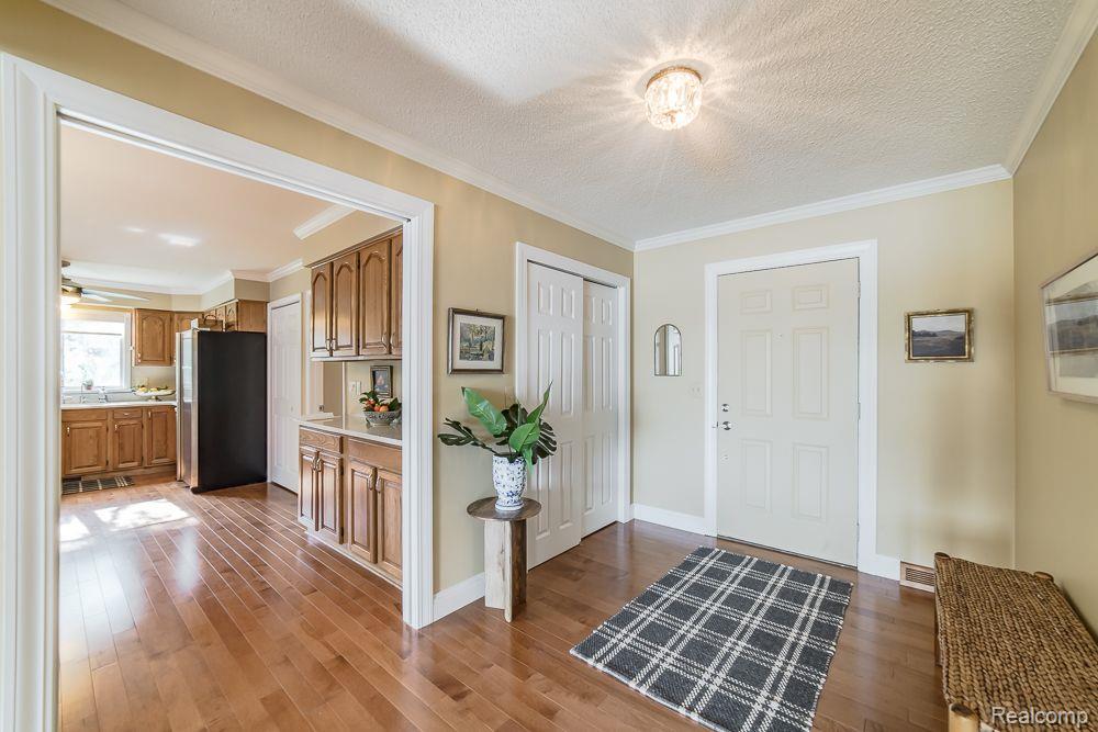 3648 WOODLAND Drive, Metamora, MI 48455 — Photo 4