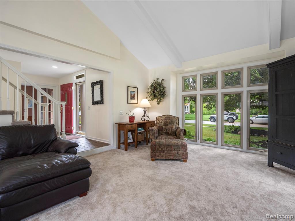 6792 PINE WAY Drive, Troy, MI 48098 — Photo 16