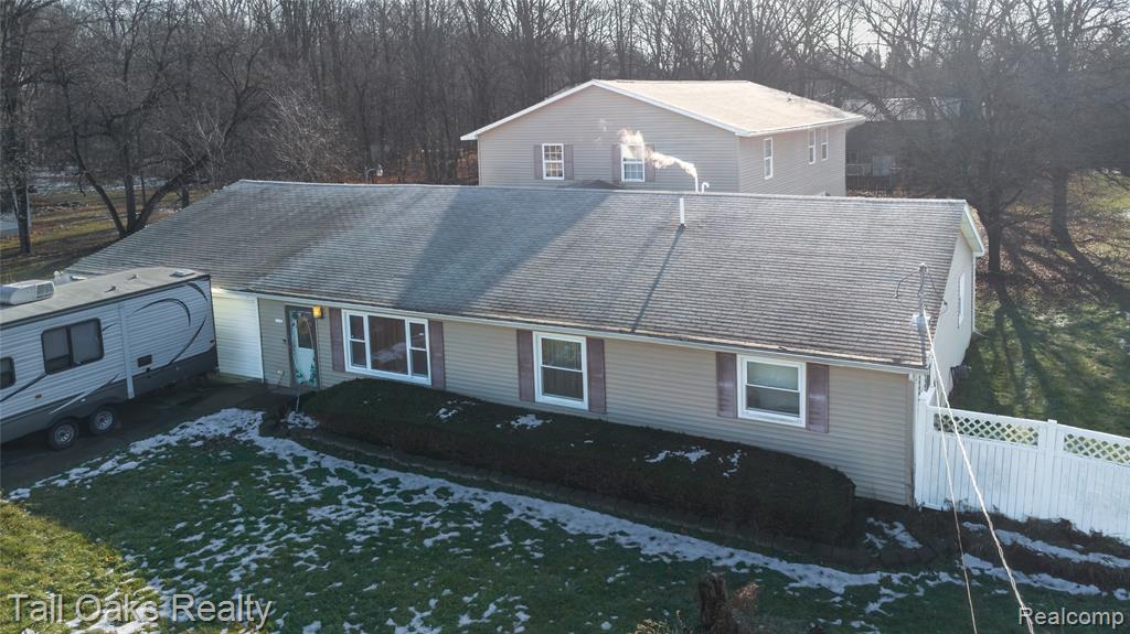 6054 E Pierson Road, Flint, MI 48506