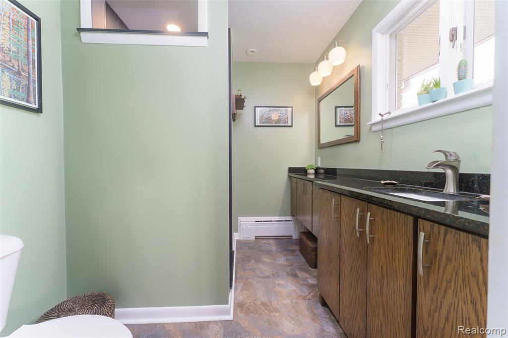 18999 Weller Road, Gregory, MI 48137 — Photo 23