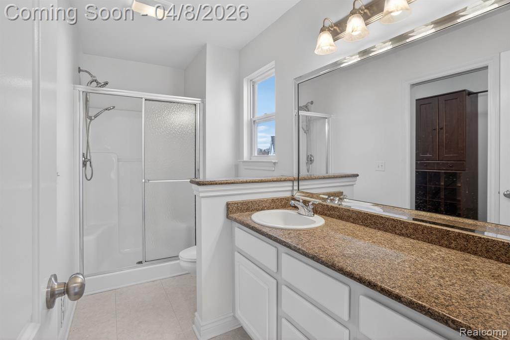 4475 Cross Creek Boulevard, Burton, MI 48509 — Photo 38