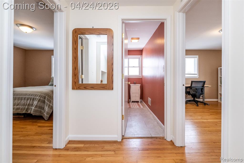 51 Hamata Avenue, Hazel Park, MI 48030 — Photo 27
