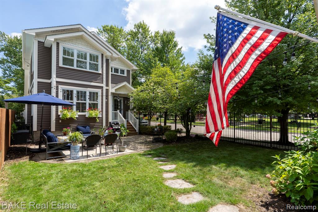 824 Forest Avenue, Plymouth, MI 48170 — Photo 5