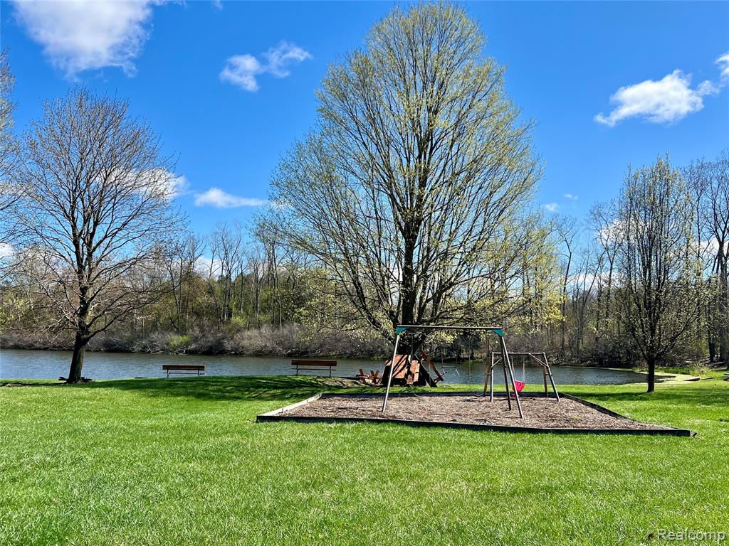 69533 Brookhill Drive, Bruce, MI 48065 — Photo 45