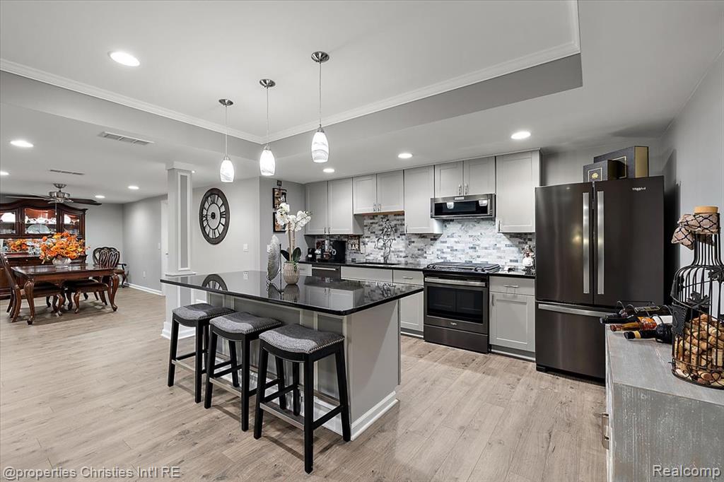 49645 Hancock Street, Canton, MI 48188 — Photo 46