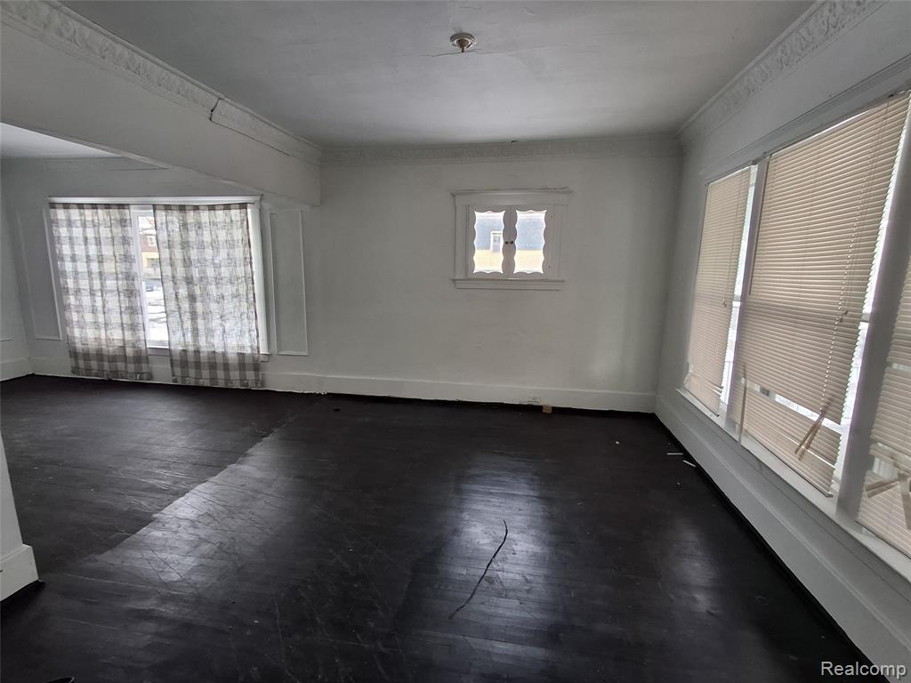 253 Grove Street, Highland Park, MI 48203 — Photo 3