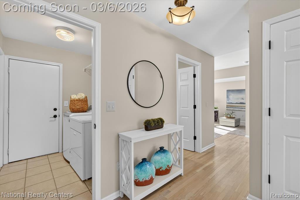 906 Meadowbrook Way, Milford, MI 48381 — Photo 19