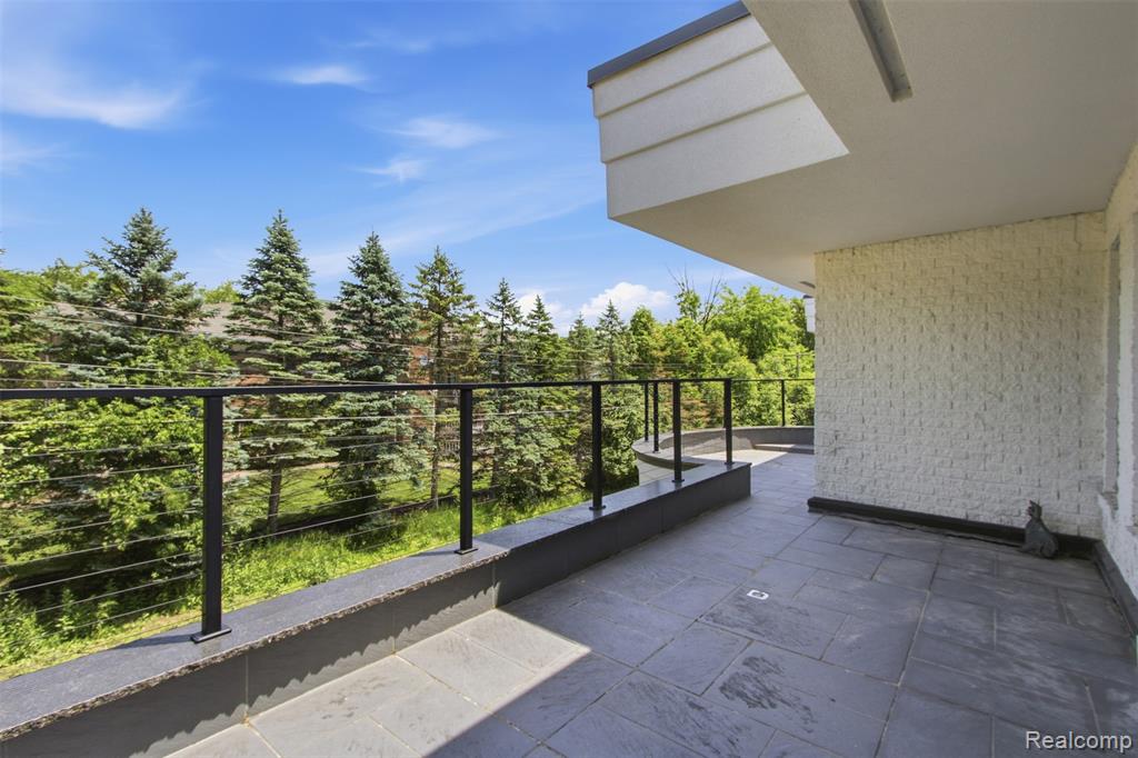 24696 Franklin Park Drive, Franklin, MI 48025 — Photo 47