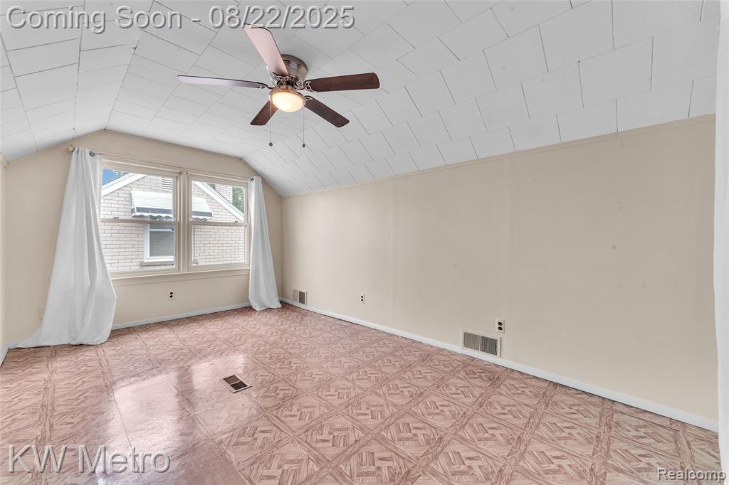 9686 Lenore, Redford, MI 48239 — Photo 15
