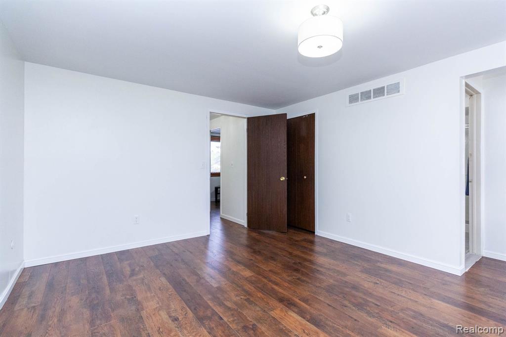 1146 Concord Court, Northville, MI 48167 — Photo 20