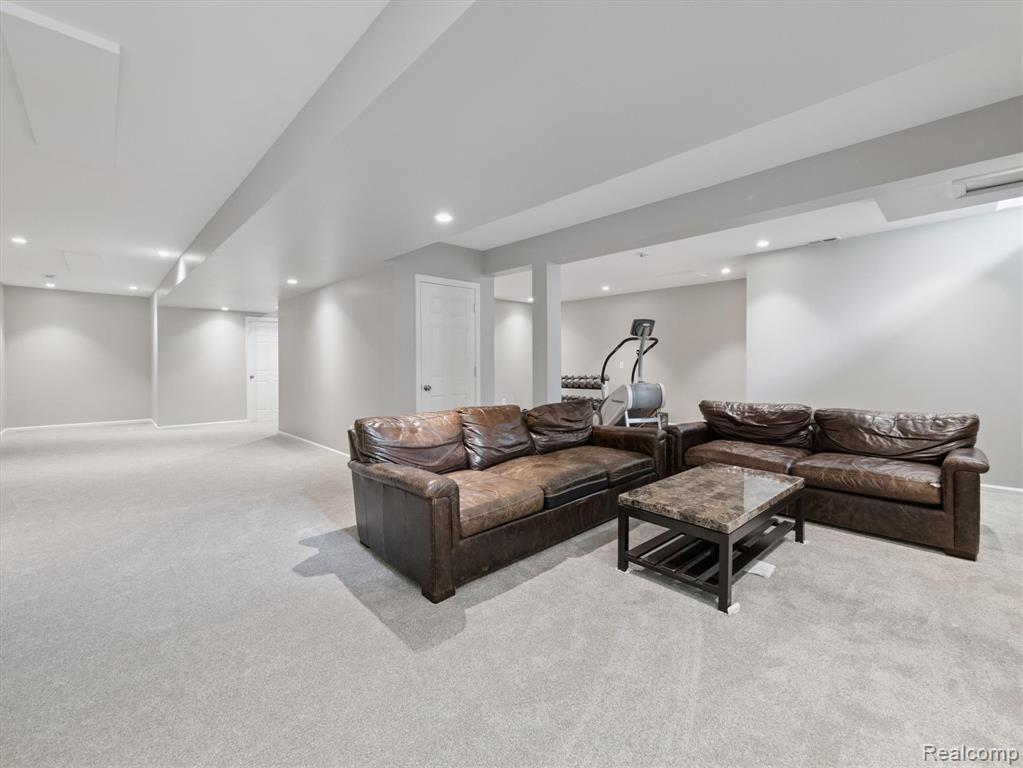 49018 Freestone Drive, Northville, MI 48168 — Photo 38