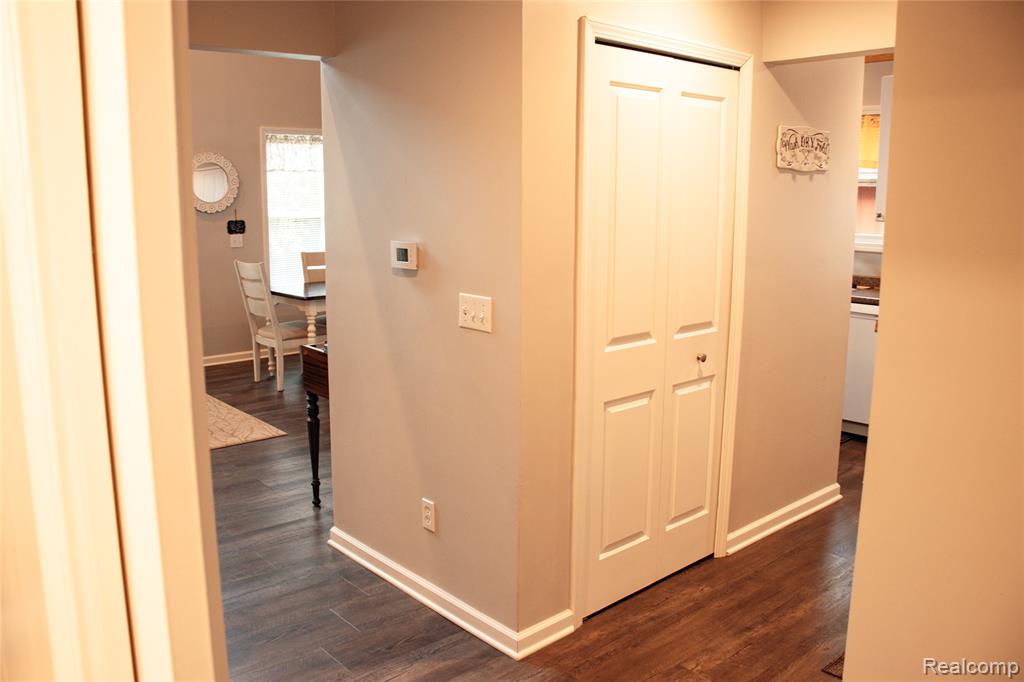 4981 Sherwood Drive, Oscoda, MI 48750 — Photo 13