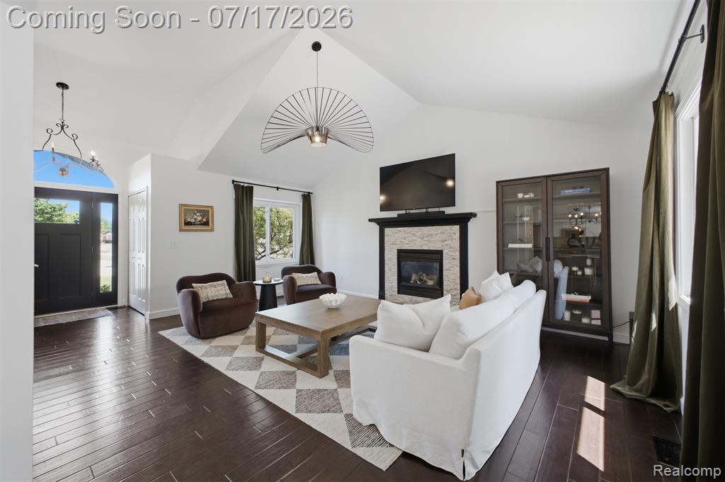 49324 Stratford Drive, New Baltimore, MI 48047 — Photo 12