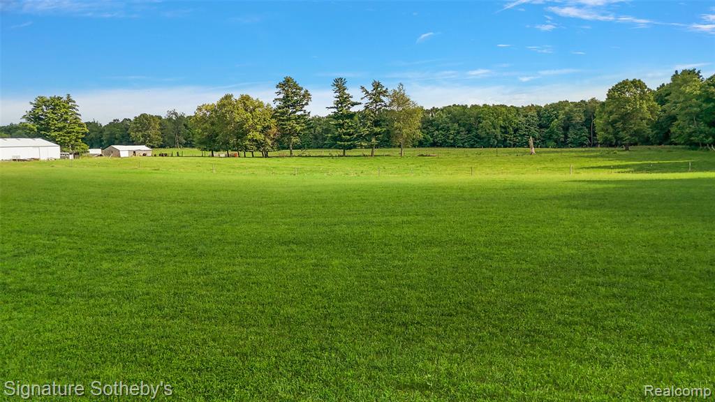 3915 McGinnis Road, Holly, MI 48442 — Photo 25