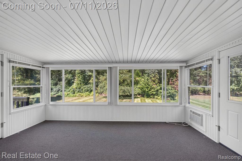 5128 Queensway, Howell, MI 48843 — Photo 20