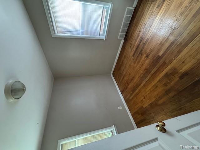 9615 Bramell, Redford, MI 48239 — Photo 10
