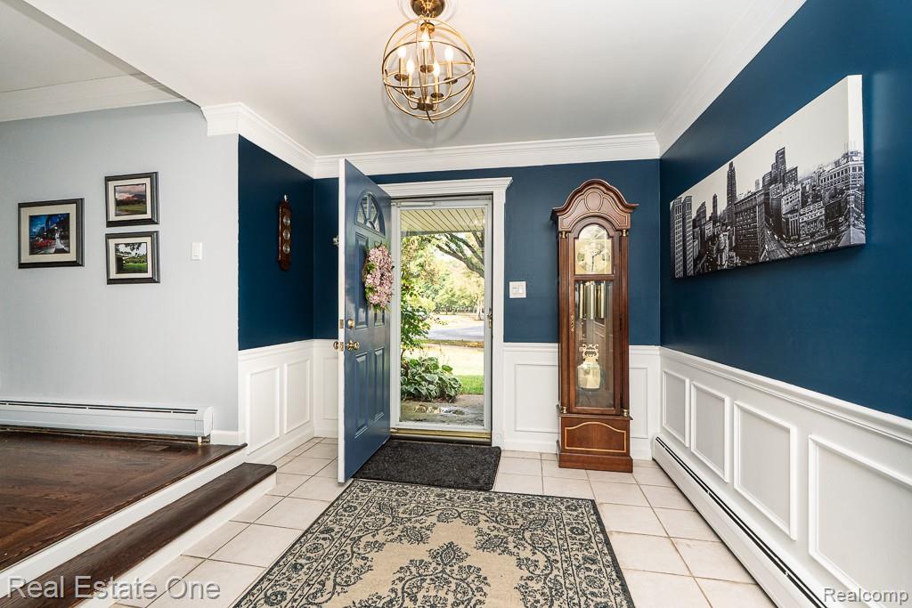 4203 Sugar Grove Court, Troy, MI 48098 — Photo 3