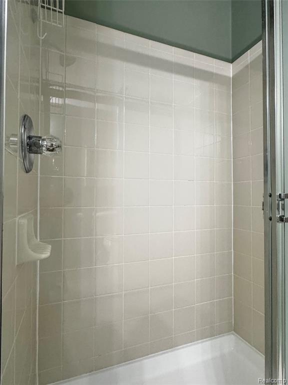 45997 RHODES Drive, Macomb, MI 48044 — Photo 10