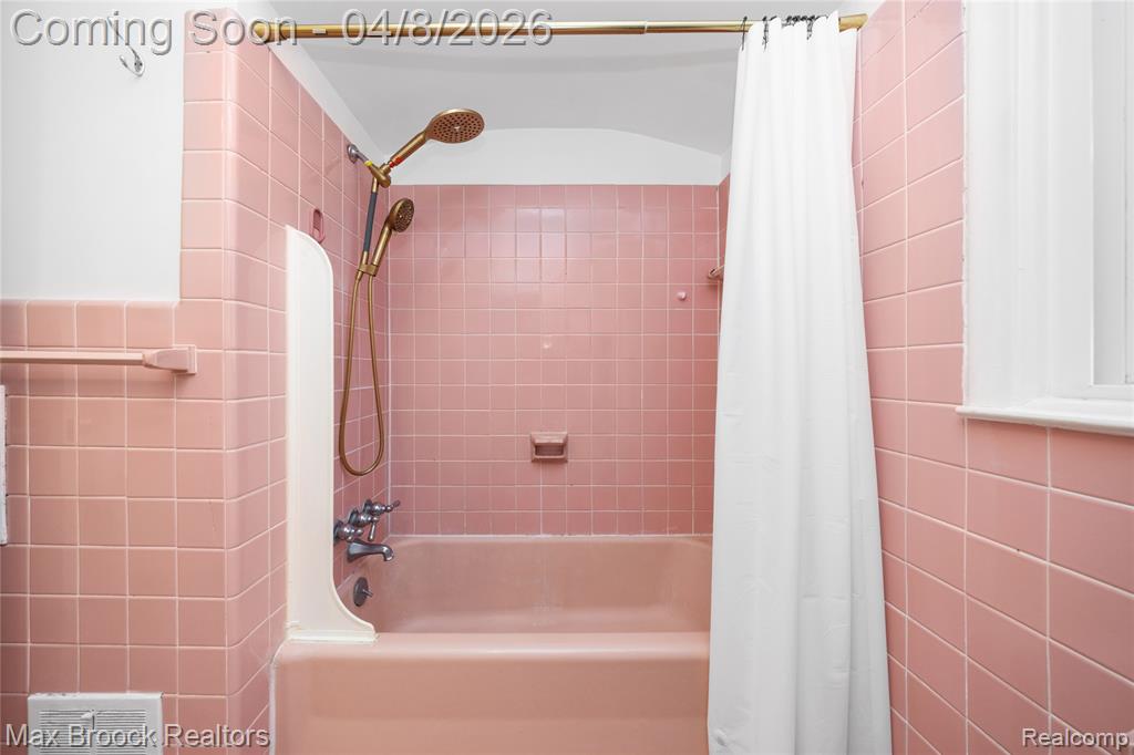 17000 W 13 Mile Road, Beverly Hills, MI 48025 — Photo 31