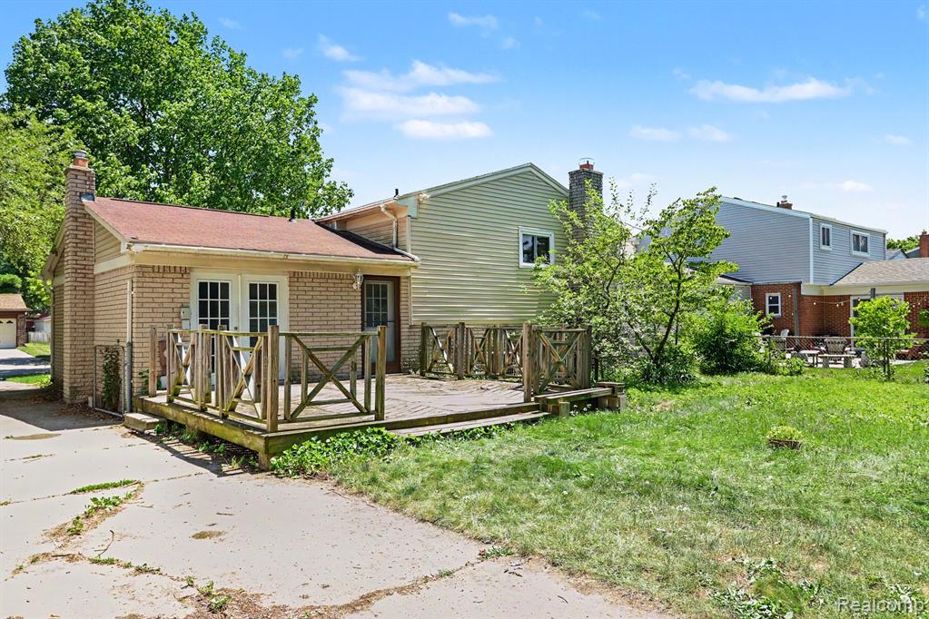 43171 Hartwick Drive, Sterling Heights, MI 48313 — Photo 26