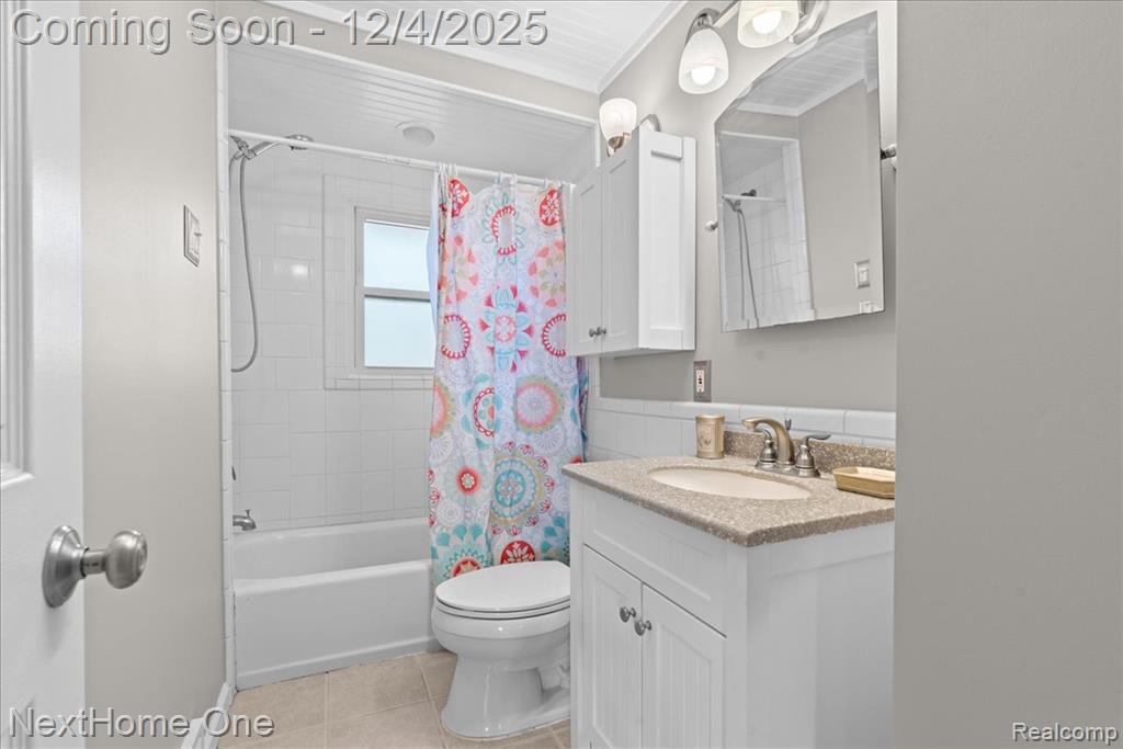 60658 Sue Street, Lyon, MI 48178 — Photo 12