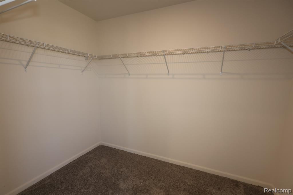 412 Hidden River W W, Holly, MI 48442 — Photo 21