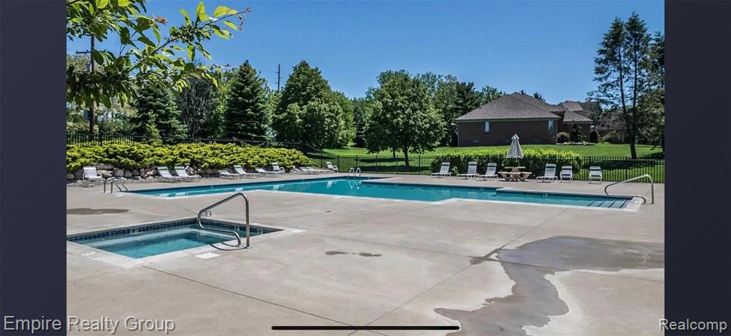 7608 Brookdale Court, Brighton, MI 48116 — Photo 51