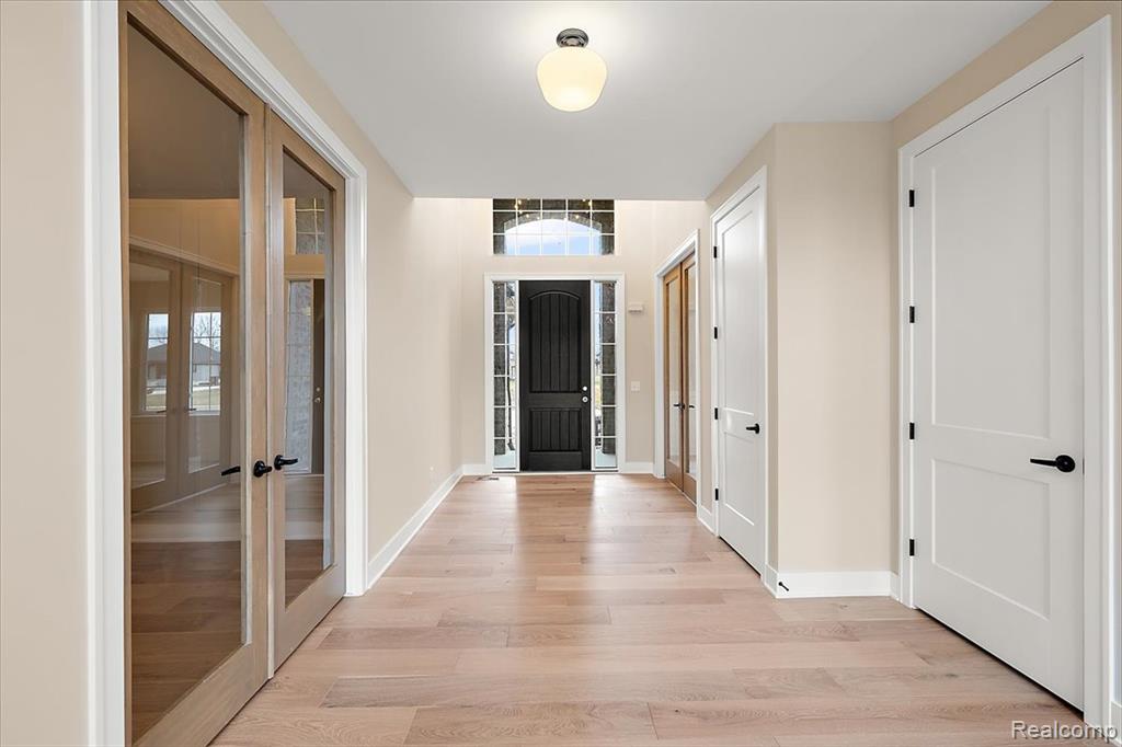 50386 Mistwood Drive, Macomb, MI 48042 — Photo 23