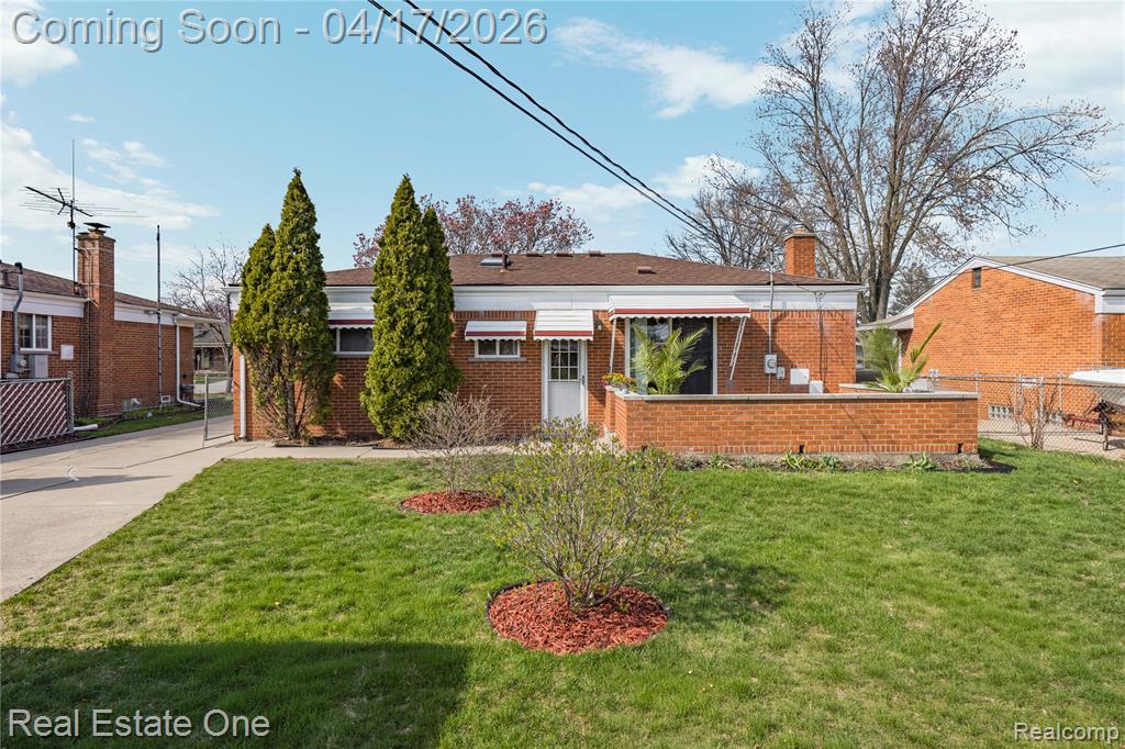 4656 Buckingham Drive, Warren, MI 48092 — Photo 42